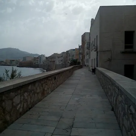 Tra Mare E Storia アパート