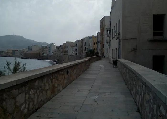 Tra Mare E Storia דירה